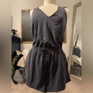 Victoria’s Secret Sport romper. Charcoal gray Size Small